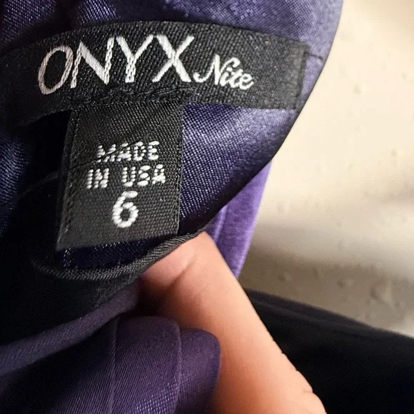 Onyx Nite Purple Ombre Satin Gown Size 6 Formal Dress Evening Prom Maxi - Picture 8 of 9